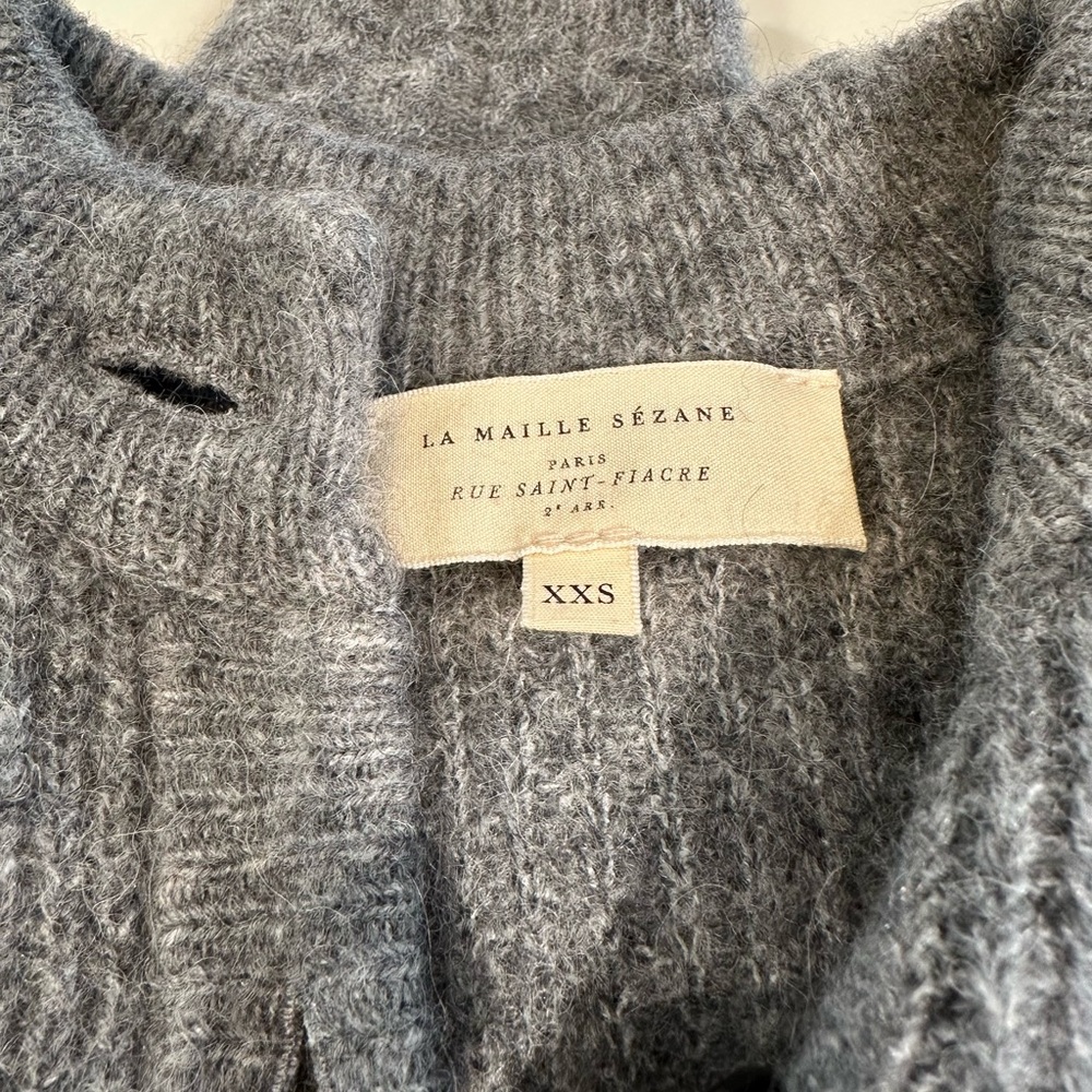 Sezane Othello Cardigan - Picture 2 of 8